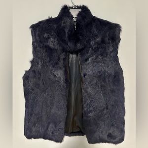Saks Fifth Avenue Rabbit Fur Luxurious zip up Vest . Size S/M. Navy blue.